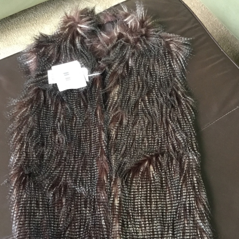 Fur sweater vest